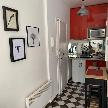 Au Coeur De La Apartment *